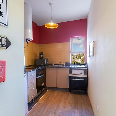 Max Crib - Seafront 2 Bedroom Apart With Ac And Private Parking In Armação de Pêra Exterior foto